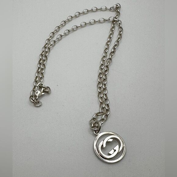 ~20” Authentic Gucci Interlocking necklace in sterling silver! - Picture 4 of 12